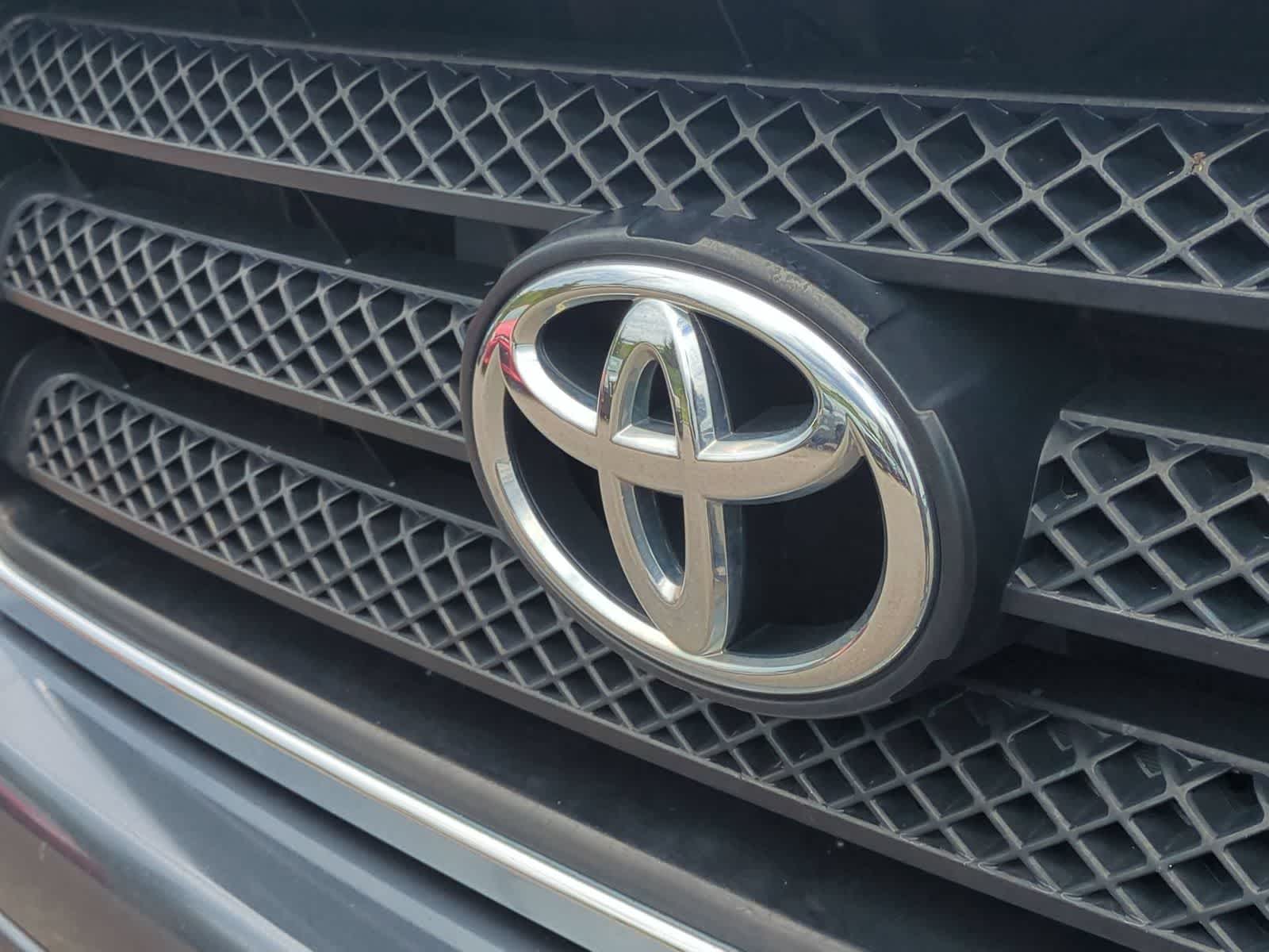 Thumbnail: 2008 Toyota Tundra - 12