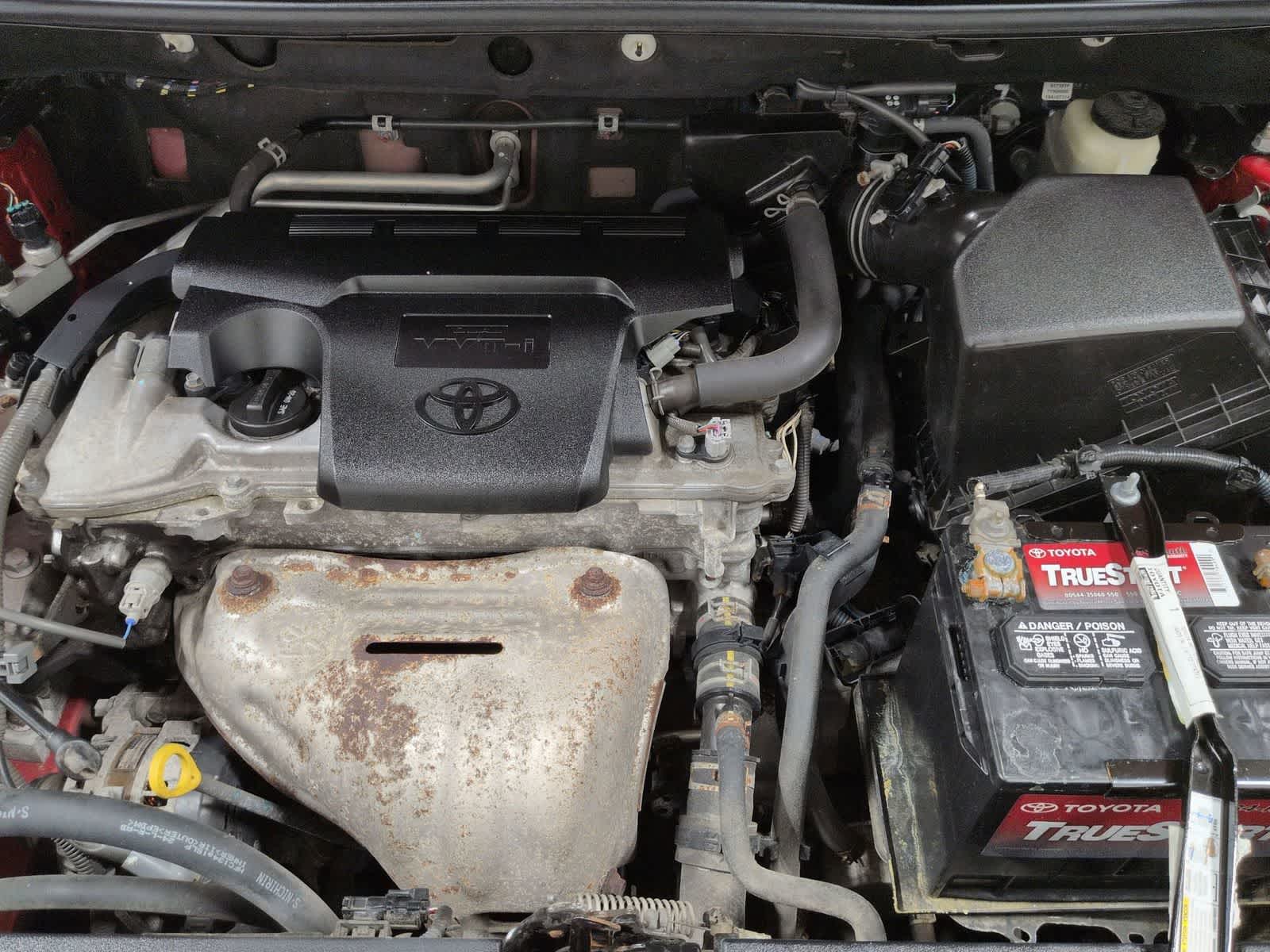 Thumbnail: 2015 Toyota RAV4 - 15