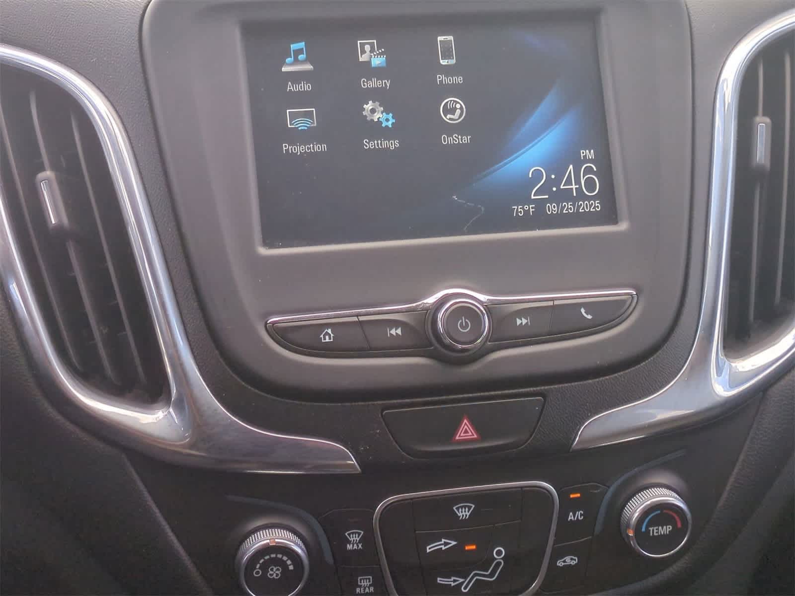 Thumbnail: 2018 Chevrolet Equinox - 27