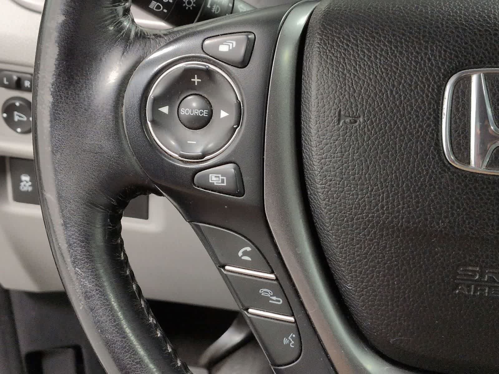 Thumbnail: 2016 Honda Pilot - 26