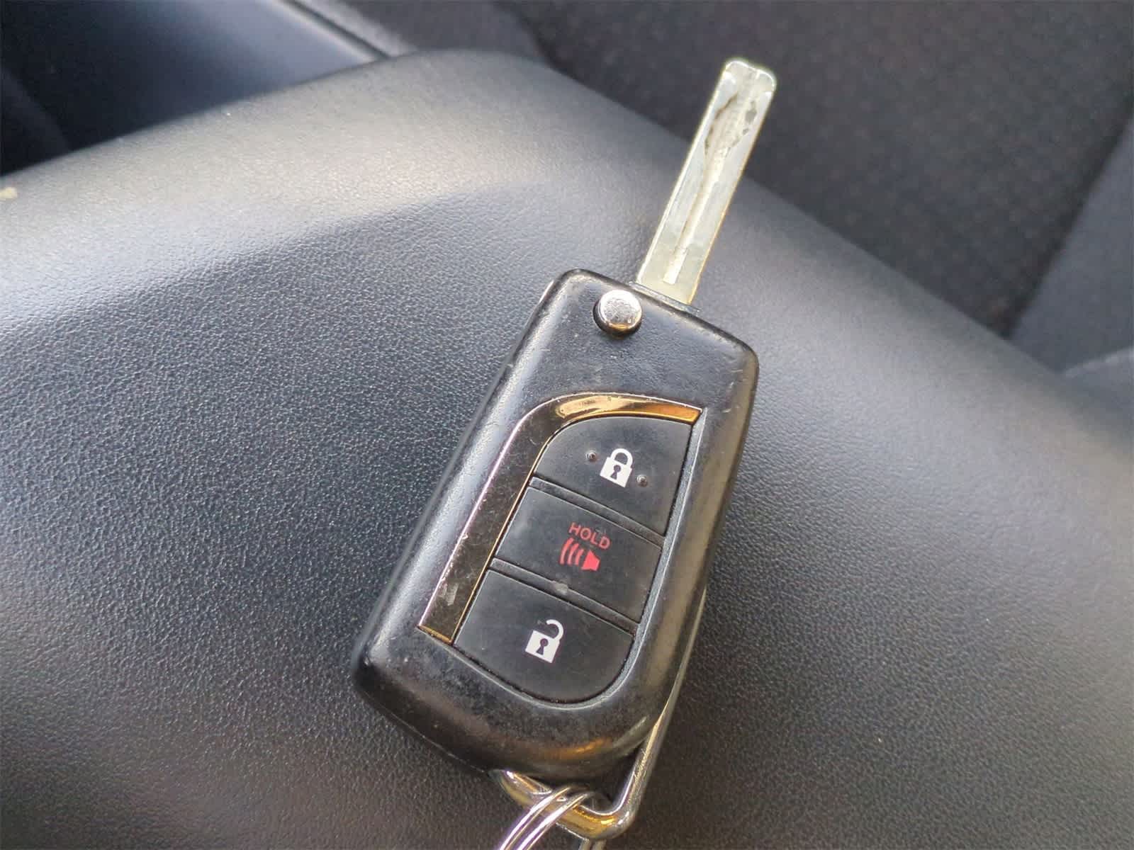 Thumbnail: 2019 Toyota C-HR - 33