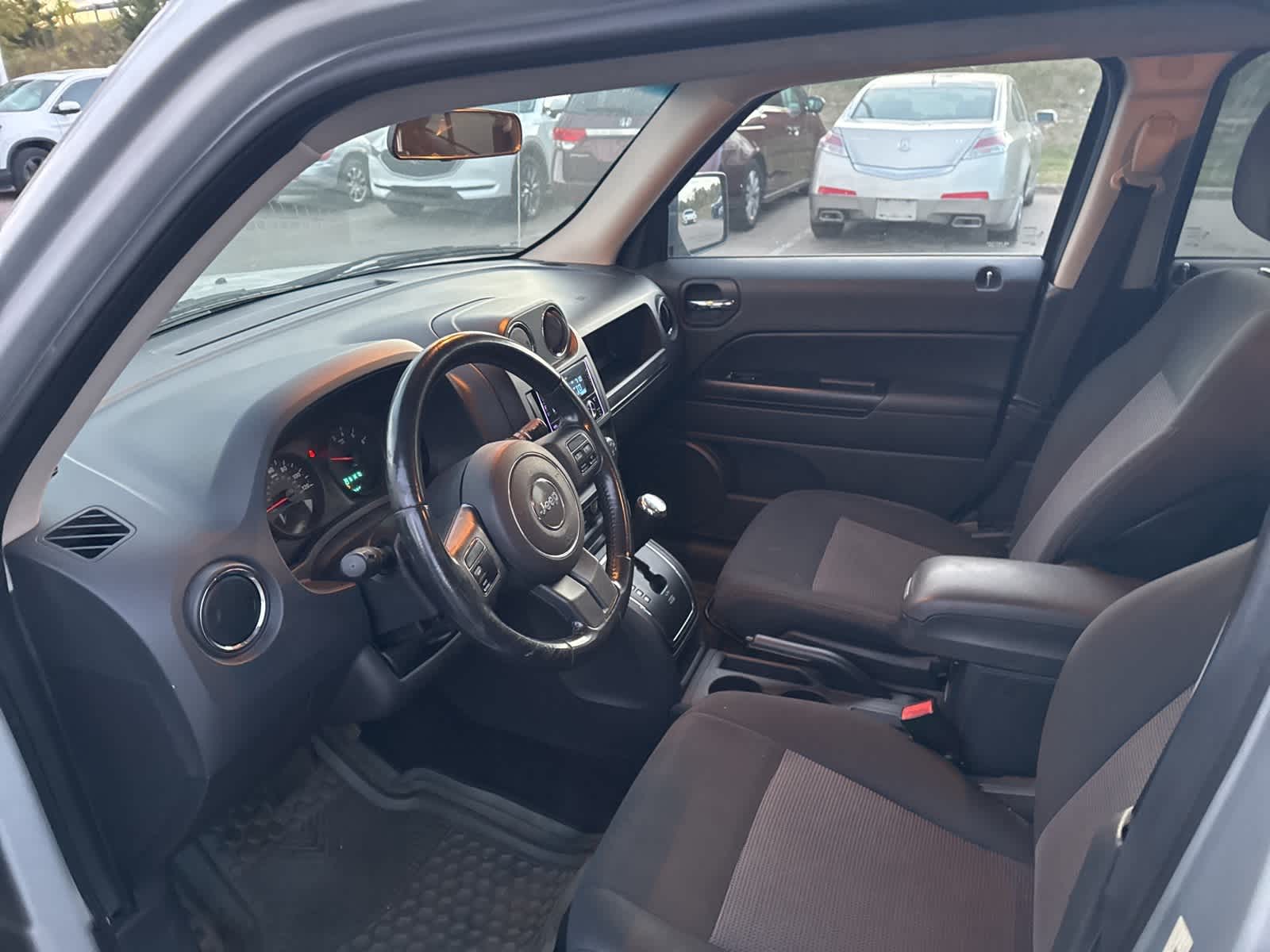 Thumbnail: 2011 Jeep Patriot - 30