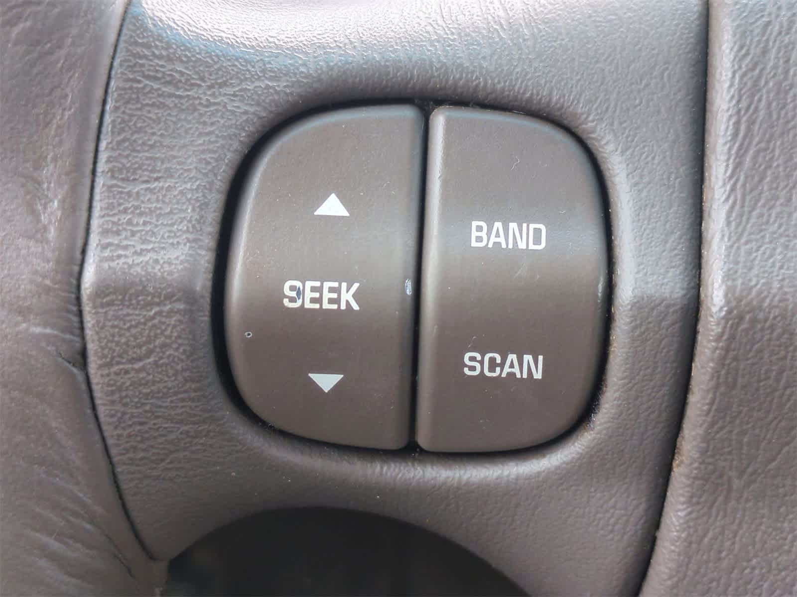 Thumbnail: 2005 Buick Rendezvous - 23