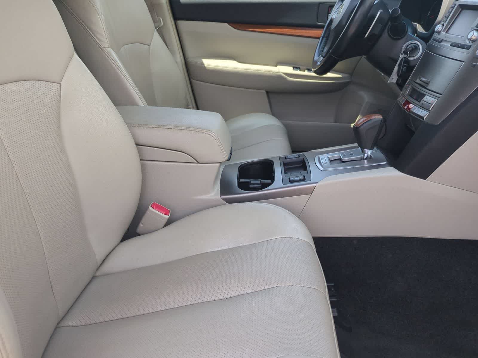 Thumbnail: 2014 Subaru Outback - 23