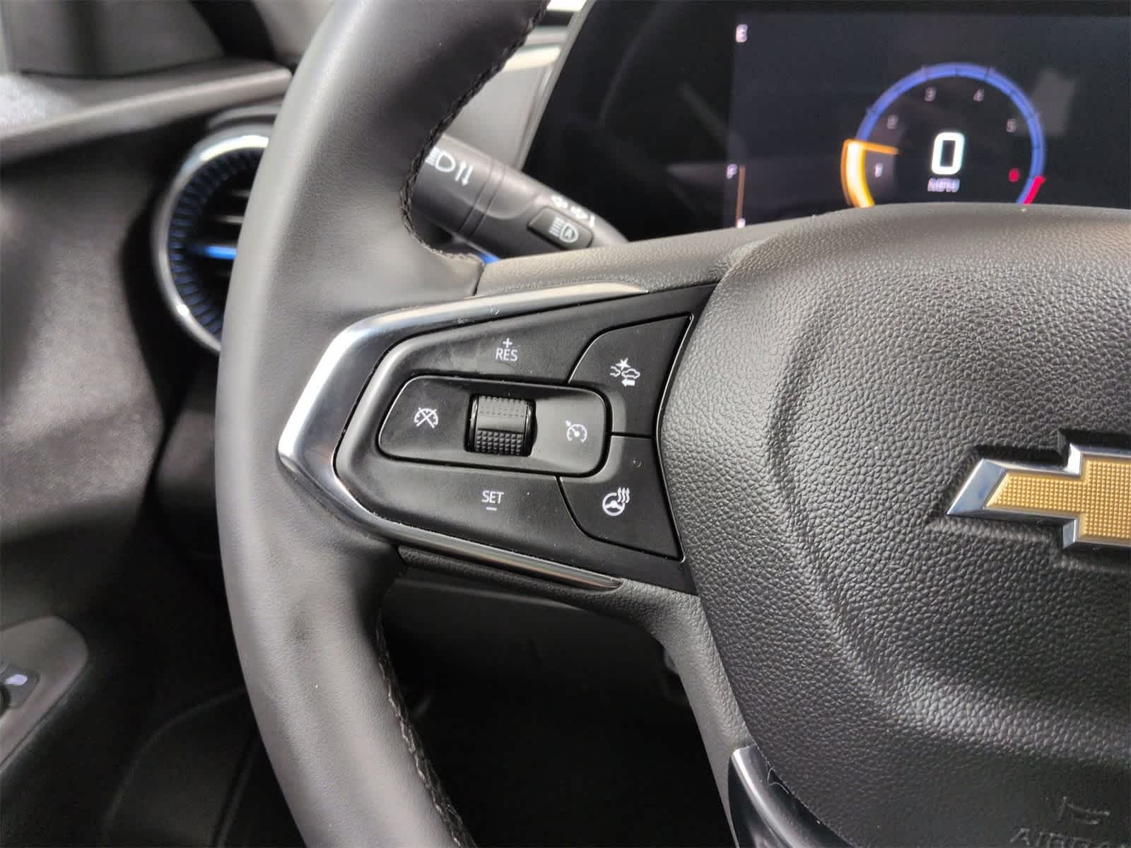 Thumbnail: 2025 Chevrolet Trax - 24