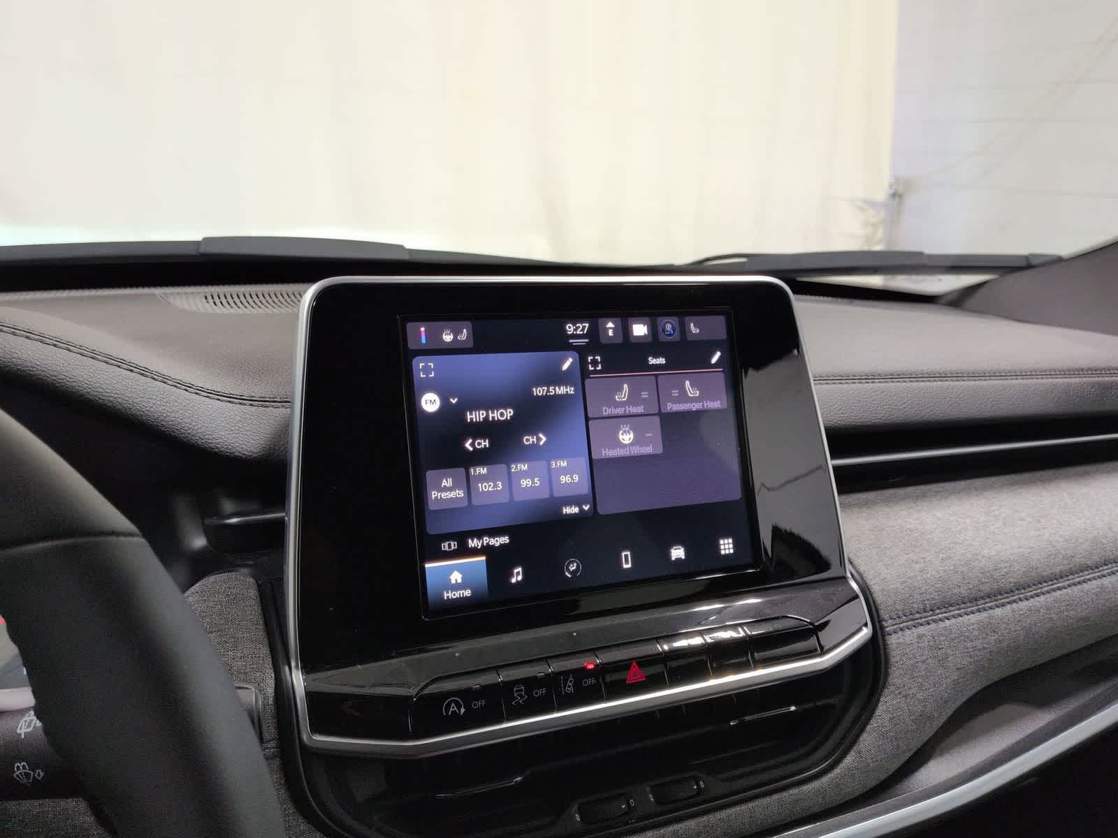 Thumbnail: 2025 Jeep Compass - 28