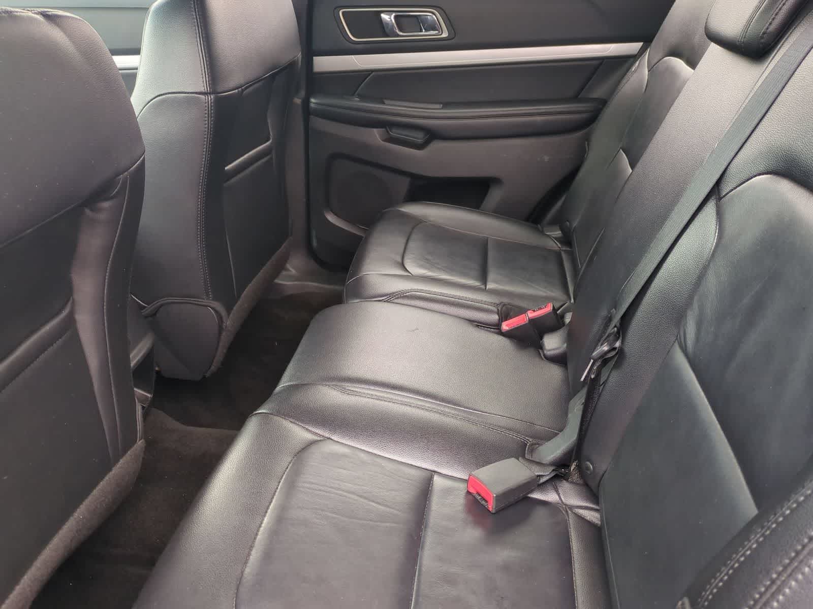 Thumbnail: 2016 Ford Explorer - 19