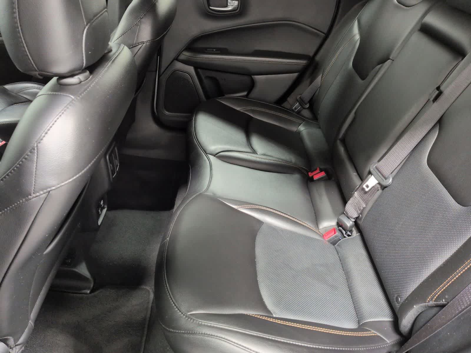 Thumbnail: 2020 Jeep Compass - 20