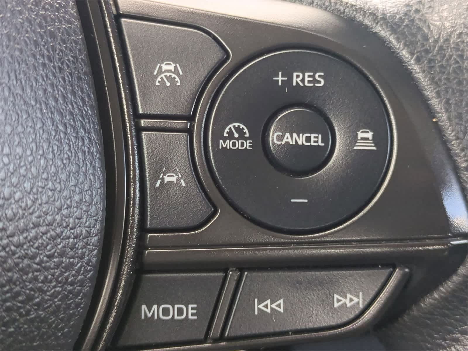 Thumbnail: 2024 Toyota Corolla - 24