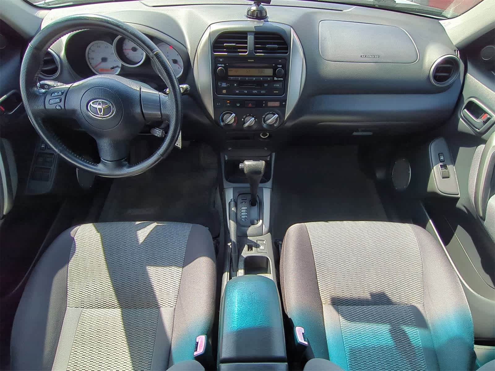 Thumbnail: 2005 Toyota RAV4 - 15