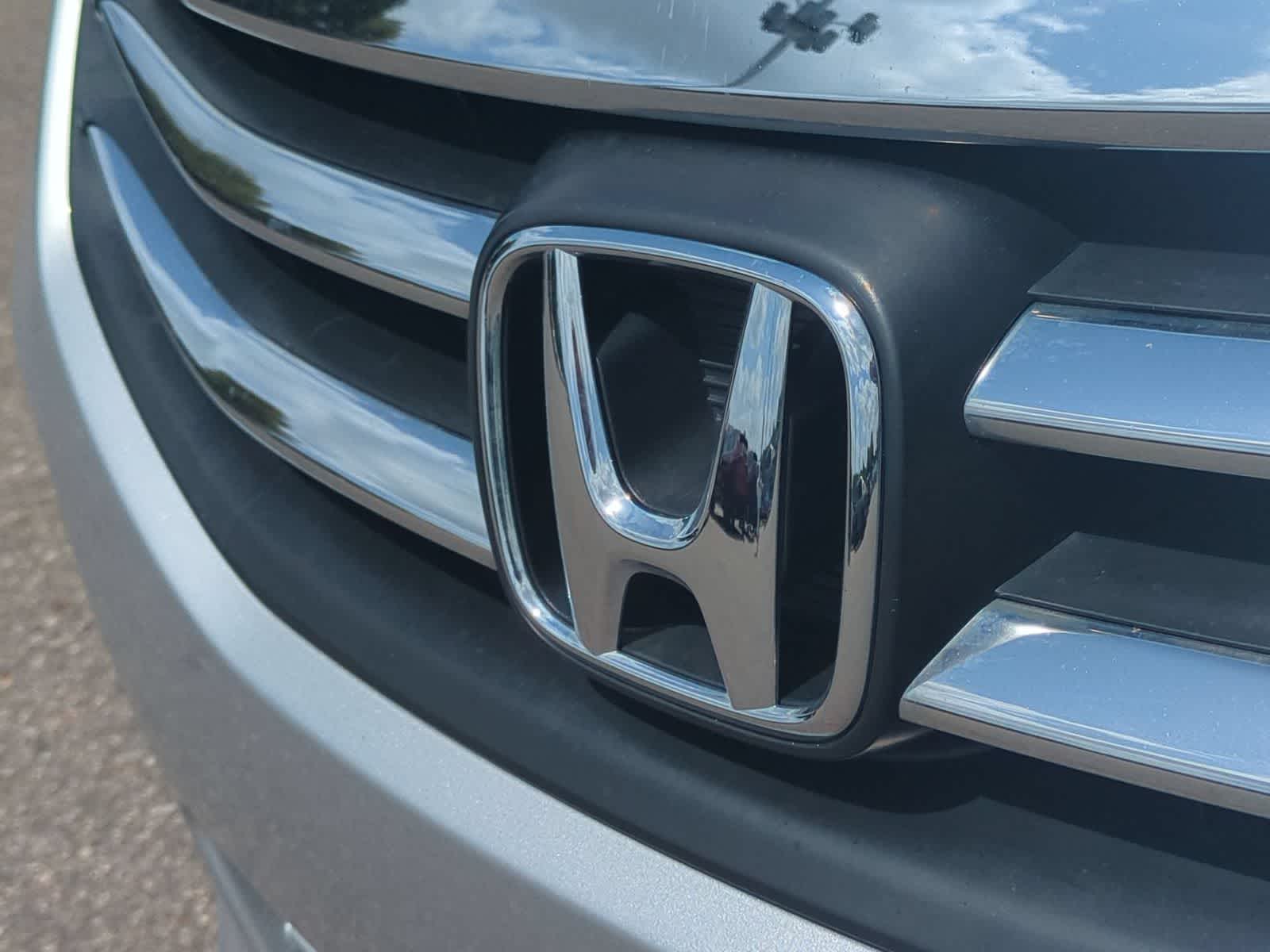 Thumbnail: 2011 Honda Accord - 12