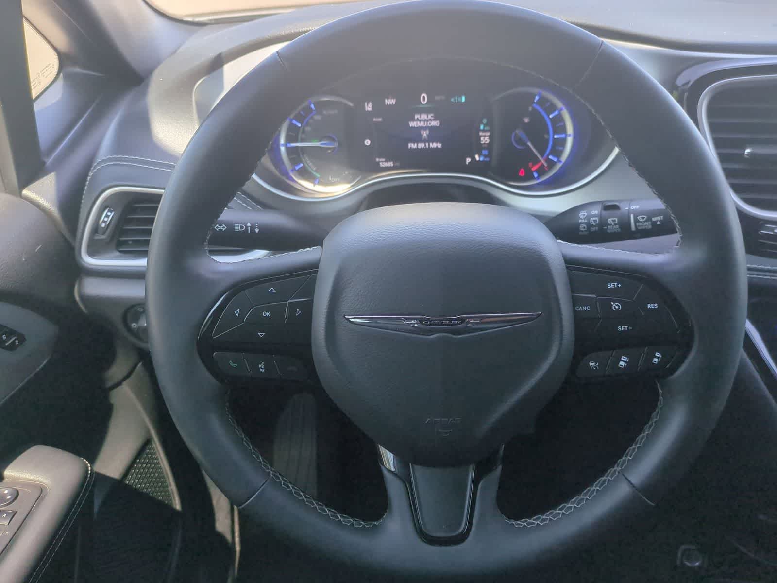 2024 Chrysler Pacifica PHEV Select - Photo 22