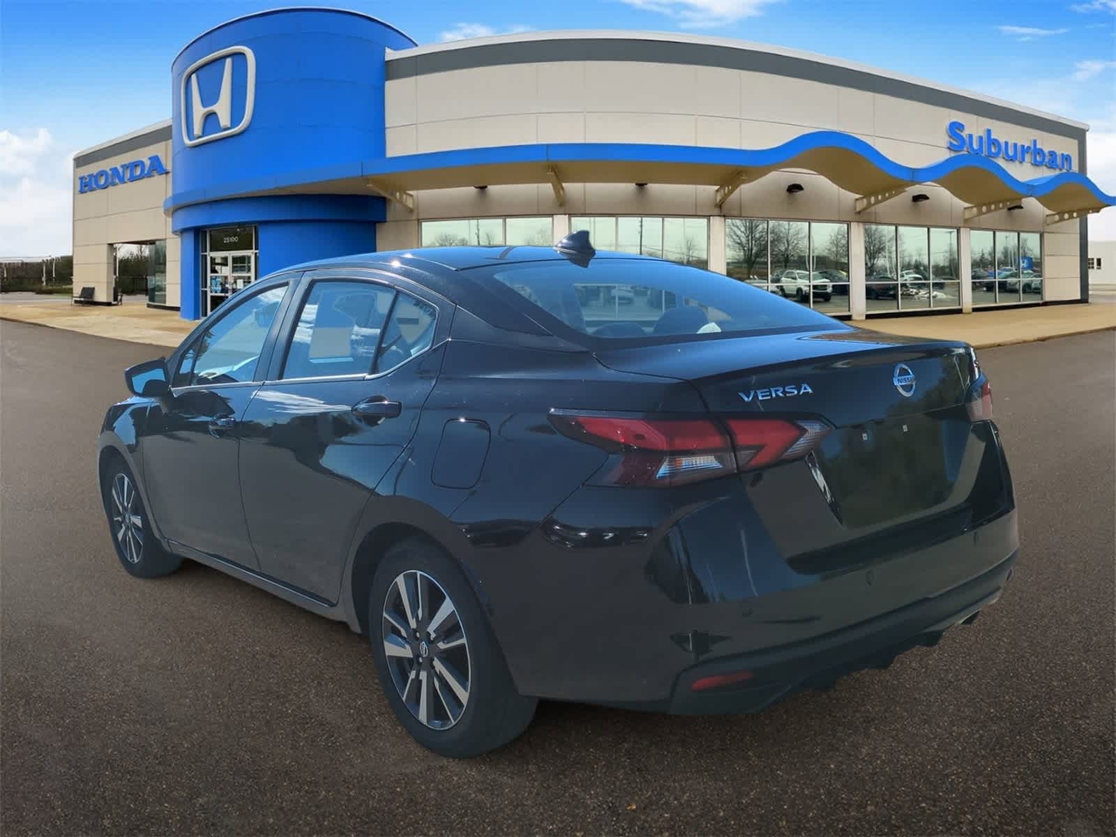 Thumbnail: 2021 Nissan Versa - 6
