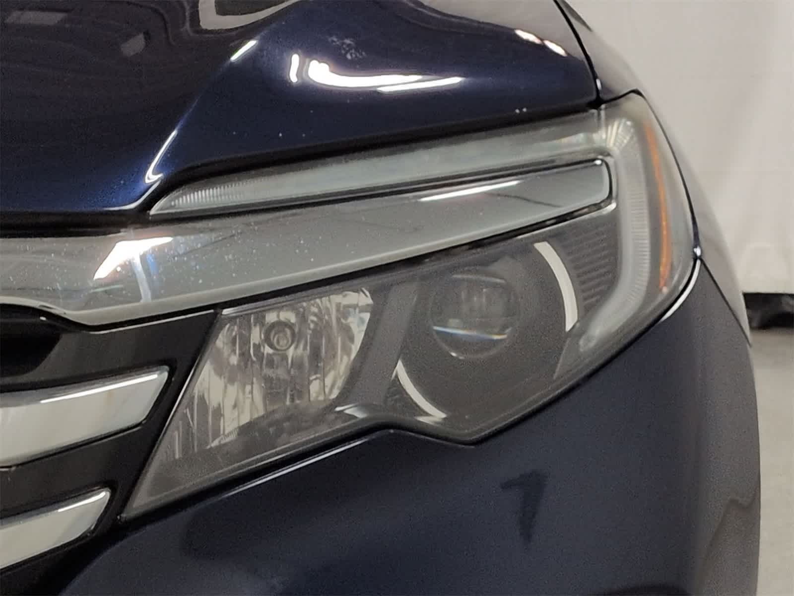 Thumbnail: 2016 Honda Pilot - 10