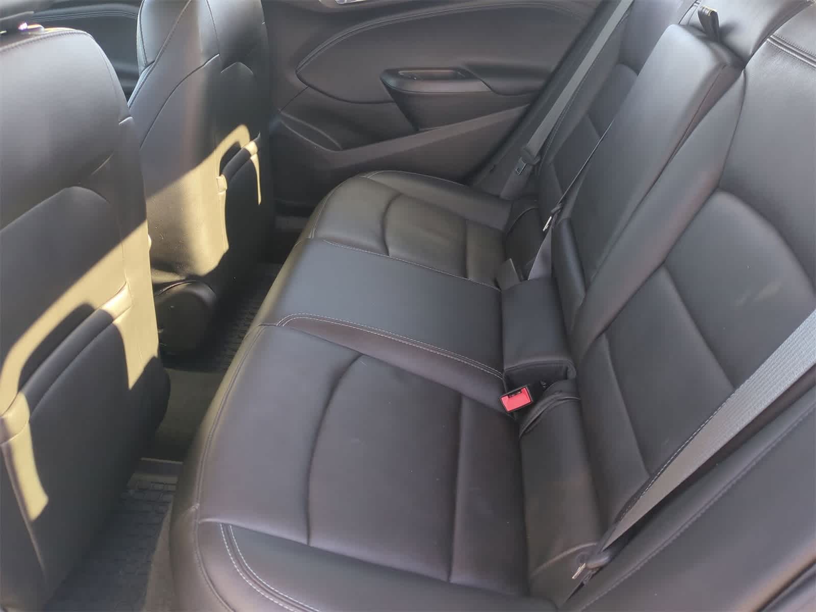 Thumbnail: 2017 Chevrolet Cruze - 20