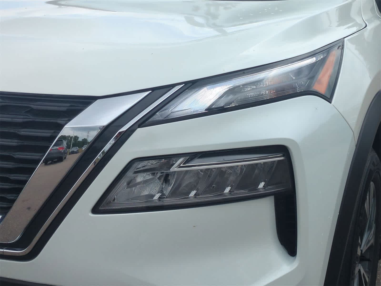 Thumbnail: 2023 Nissan Rogue - 11