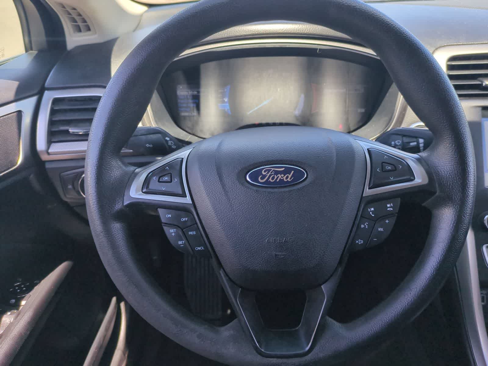 Thumbnail: 2018 Ford Fusion - 22