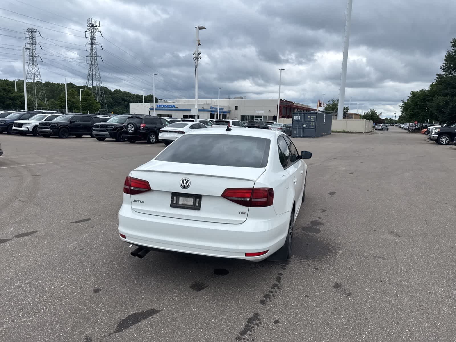 Thumbnail: 2016 Volkswagen Jetta - 19