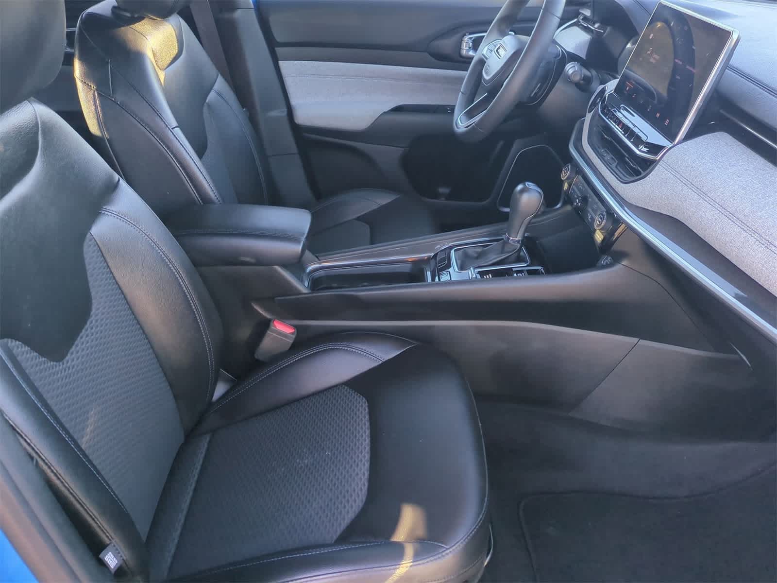 Thumbnail: 2024 Jeep Compass - 11