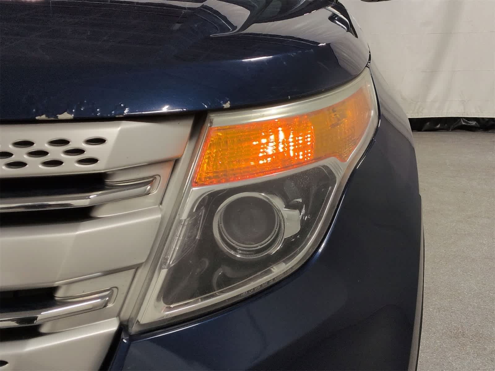 Thumbnail: 2012 Ford Explorer - 11