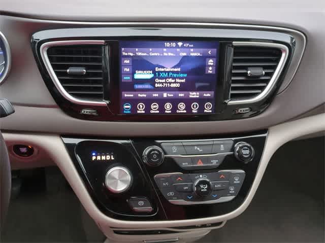 2018 Chrysler Pacifica Touring 27