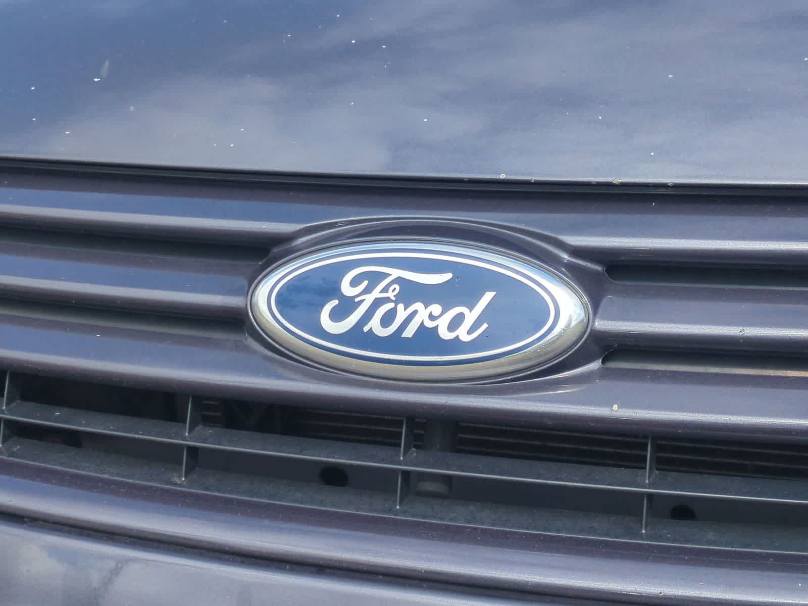 Thumbnail: 2013 Ford Fiesta - 12