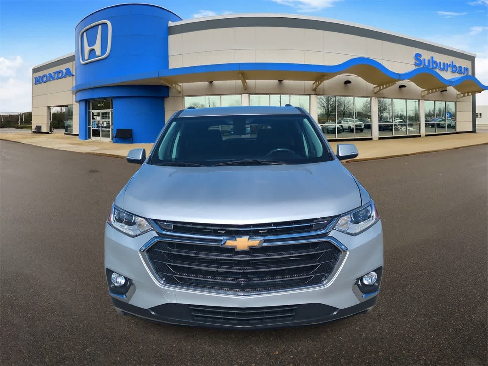 Thumbnail: 2018 Chevrolet Traverse - 3