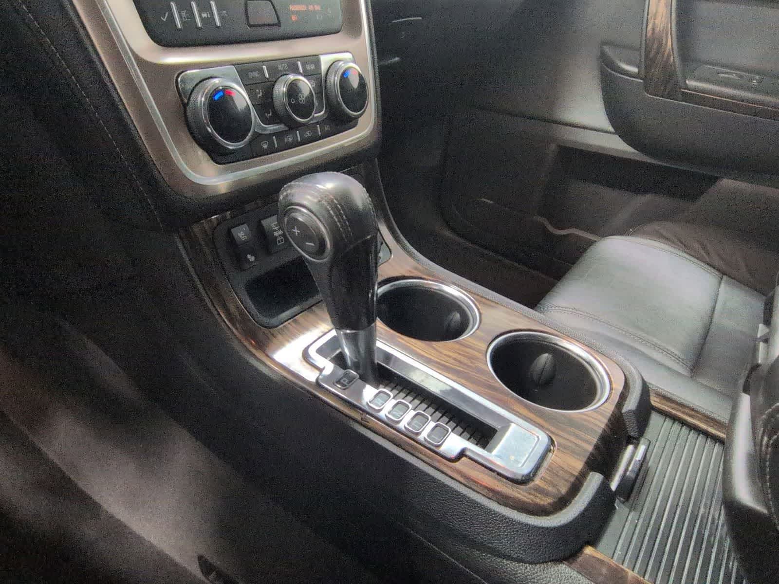 Thumbnail: 2013 GMC Acadia - 35