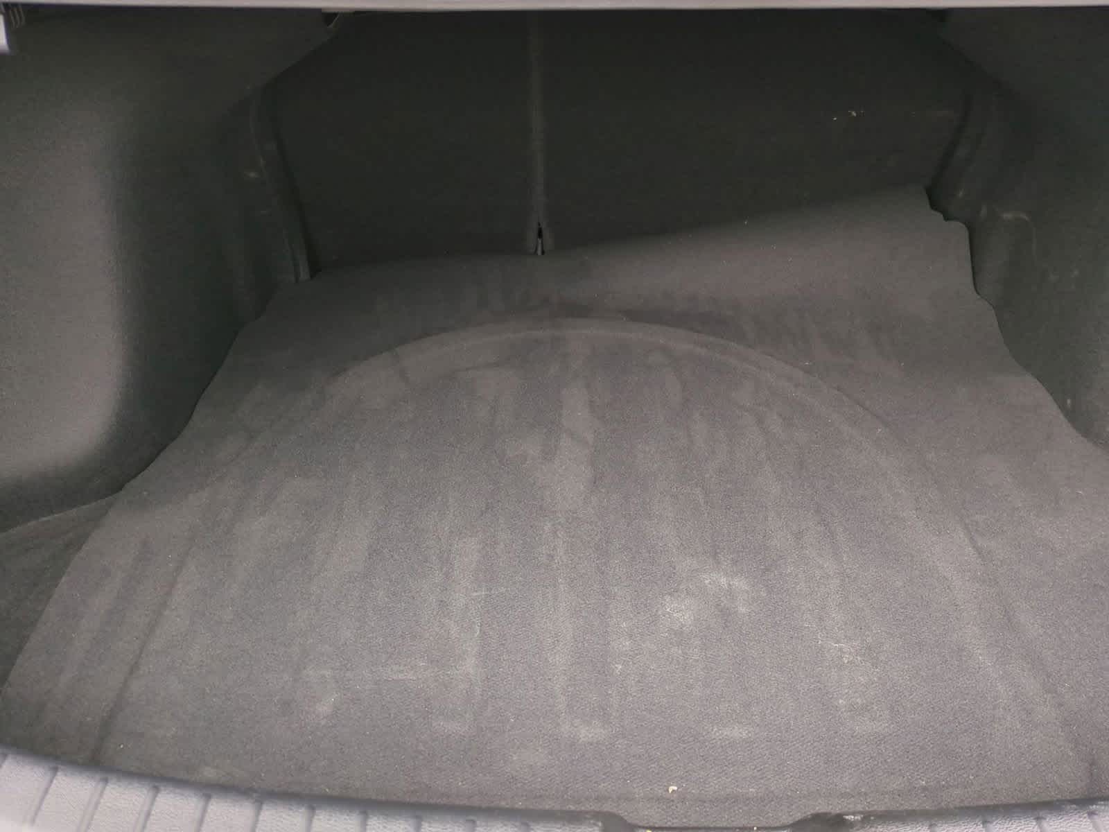 Thumbnail: 2023 Kia Forte - 32