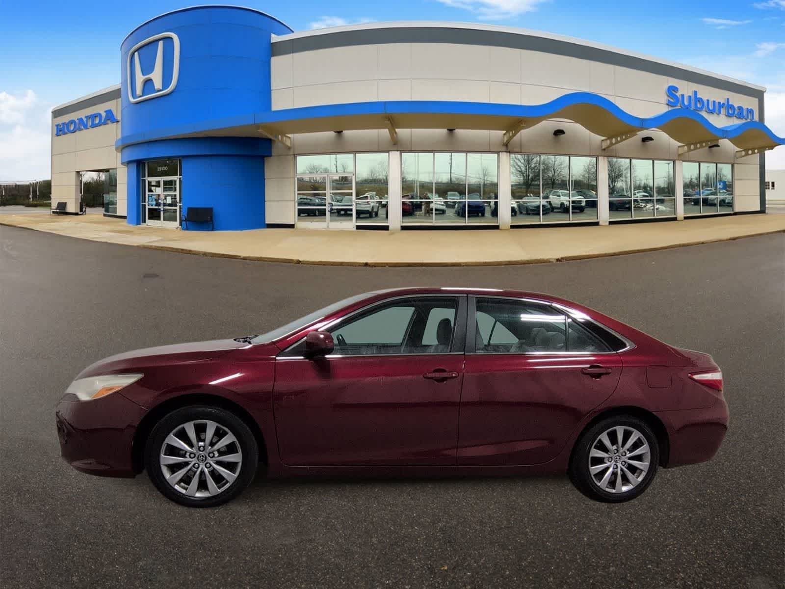 Thumbnail: 2015 Toyota Camry - 5