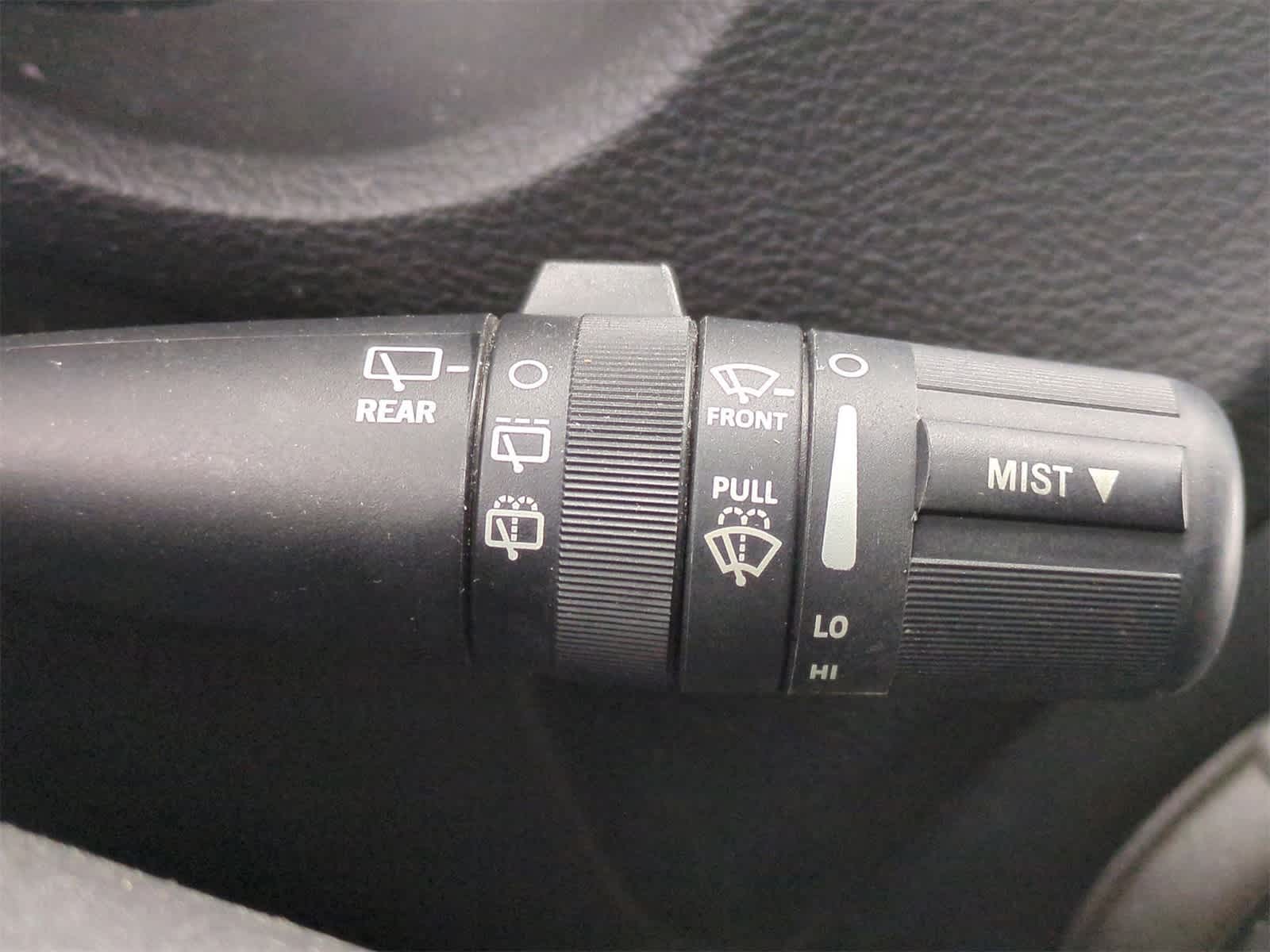 Thumbnail: 2016 Jeep Wrangler - 25