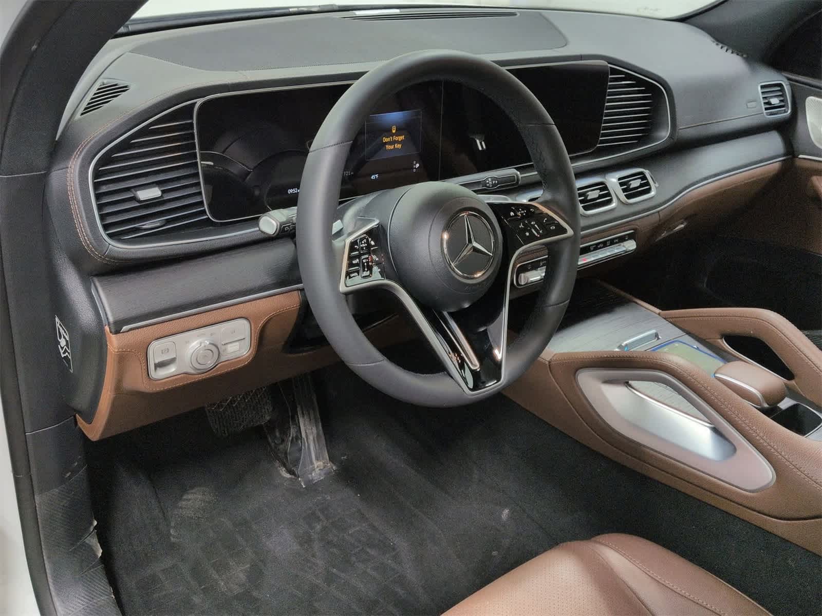 Thumbnail: 2024 Mercedes-Benz GLE - 10