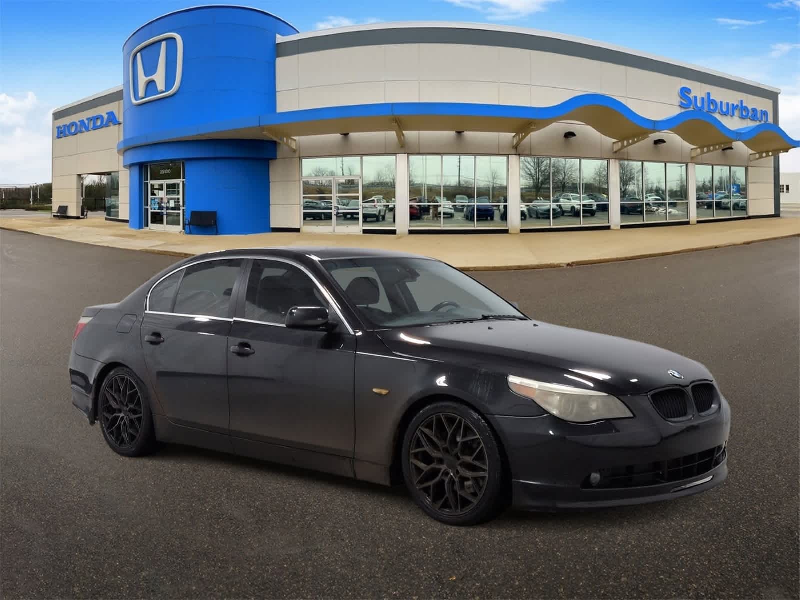 Used 2006 BMW 5 Series 530xi with VIN WBANF735X6CG67427 for sale in Farmington Hills, MI