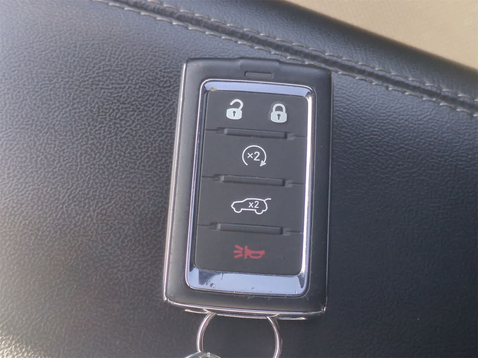 Thumbnail: 2024 Jeep Grand Cherokee L - 36