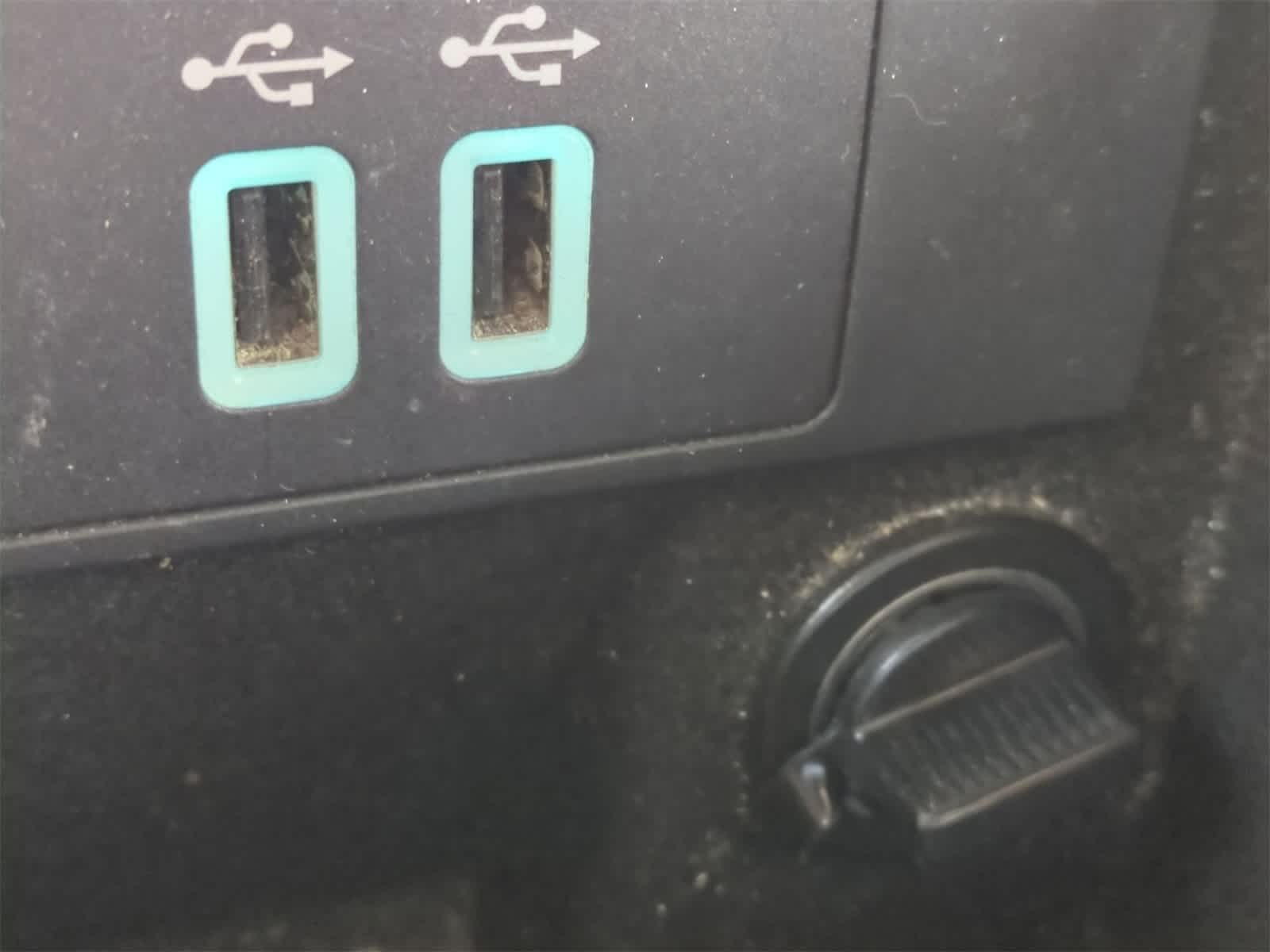 Thumbnail: 2018 Ford Taurus - 29