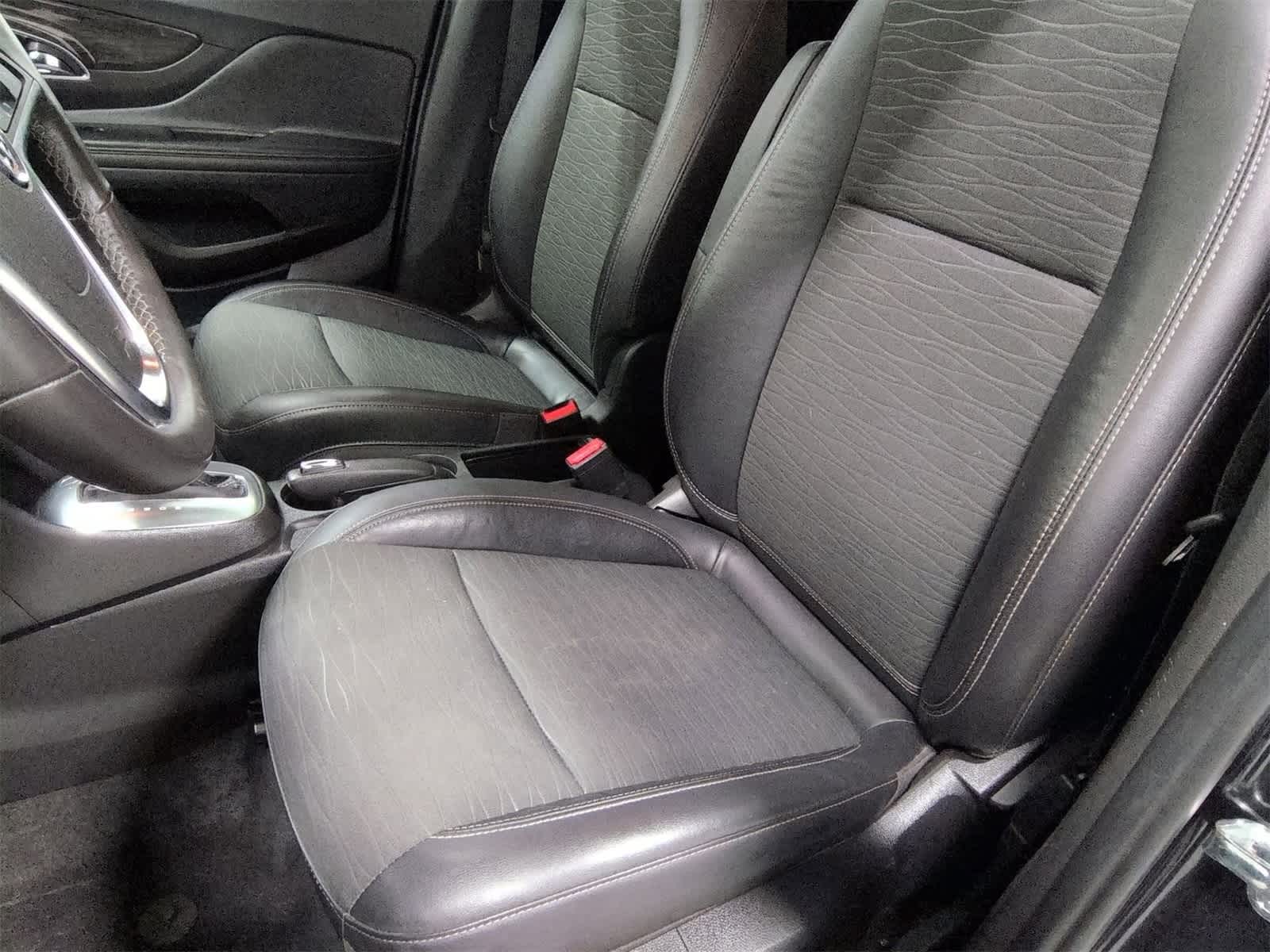 Thumbnail: 2016 Buick Encore - 17