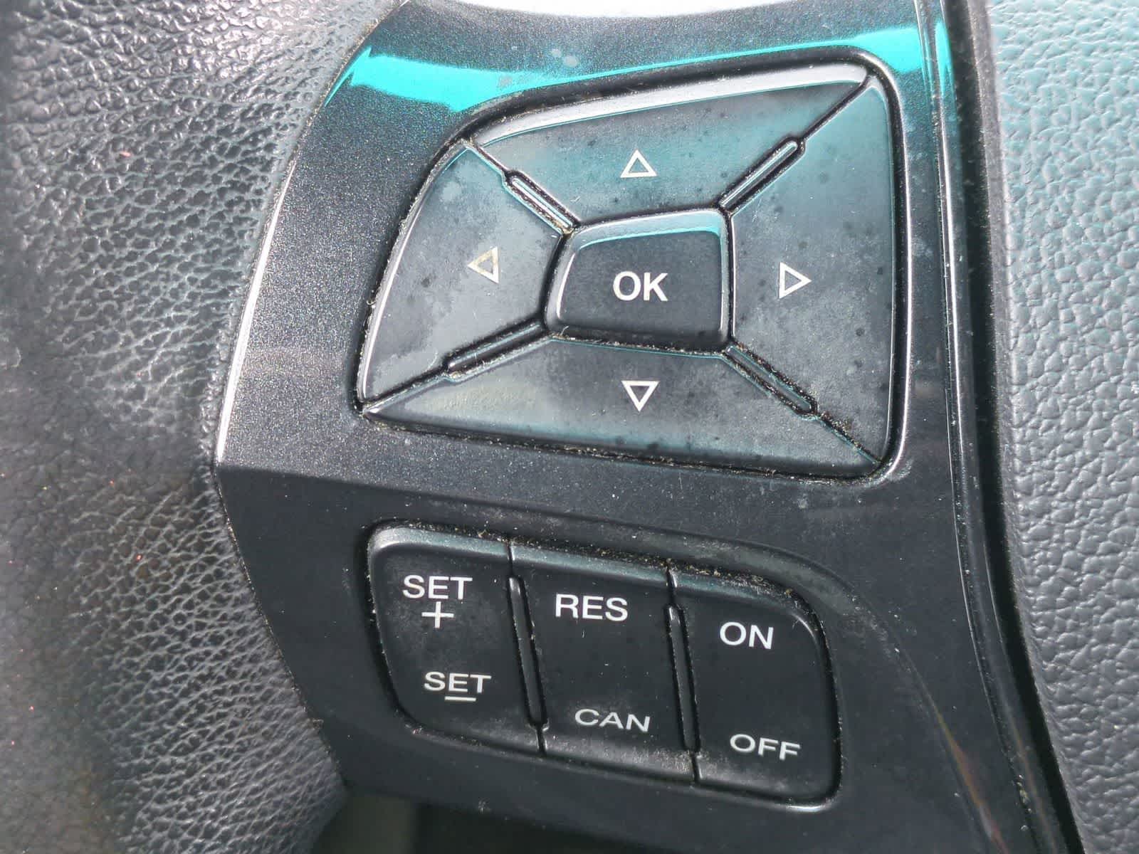 Thumbnail: 2016 Ford Explorer - 23