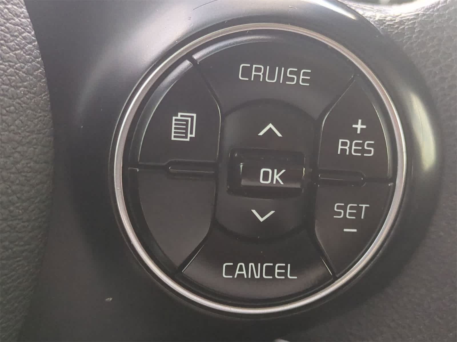 Thumbnail: 2020 Kia Soul - 24
