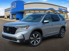 2025 Honda Pilot Touring SUV
