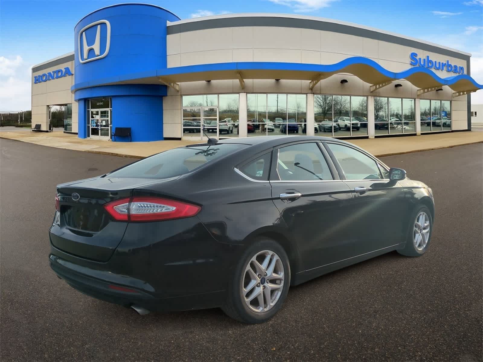 Thumbnail: 2014 Ford Fusion - 8