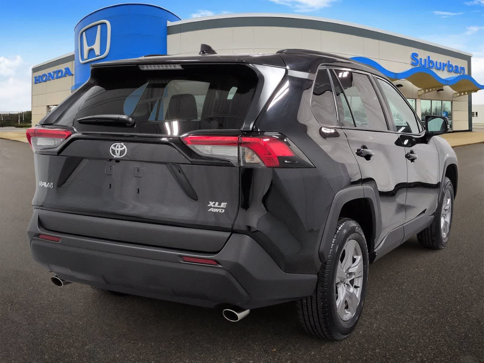 Thumbnail: 2025 Toyota RAV4 - 7