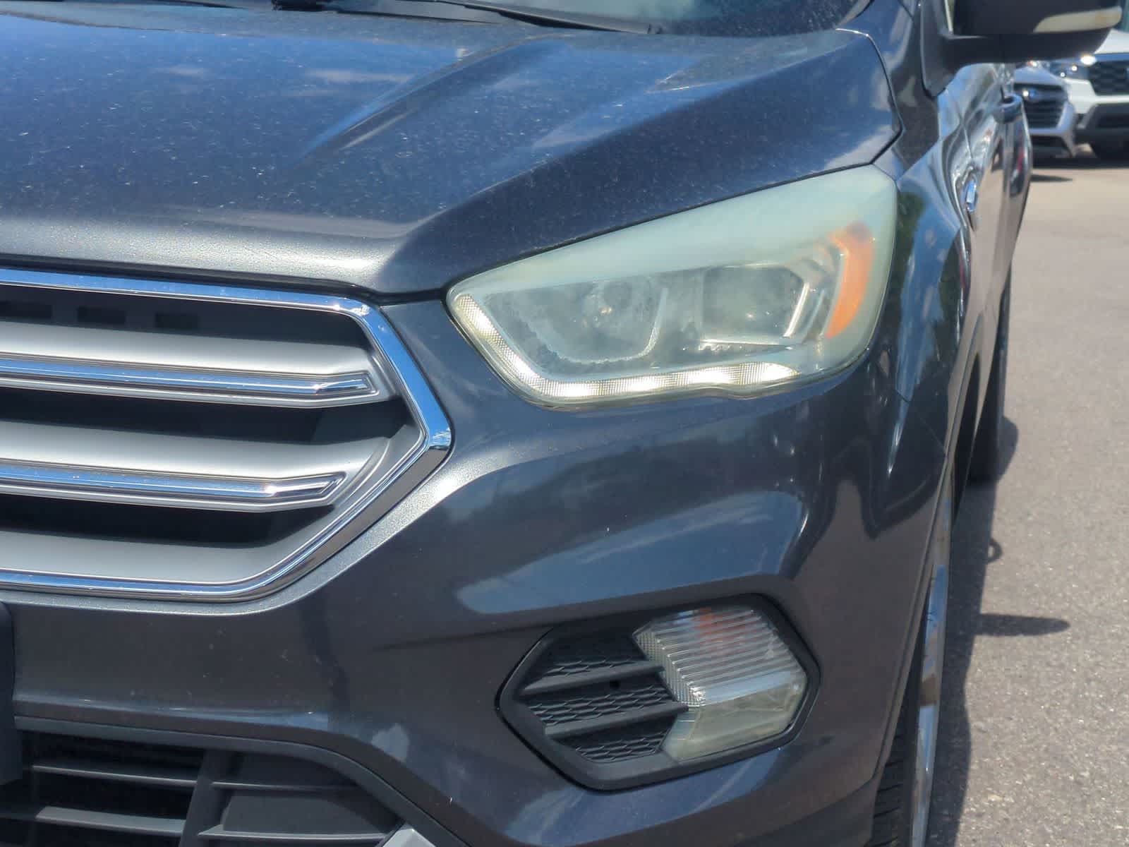 Thumbnail: 2017 Ford Escape - 11