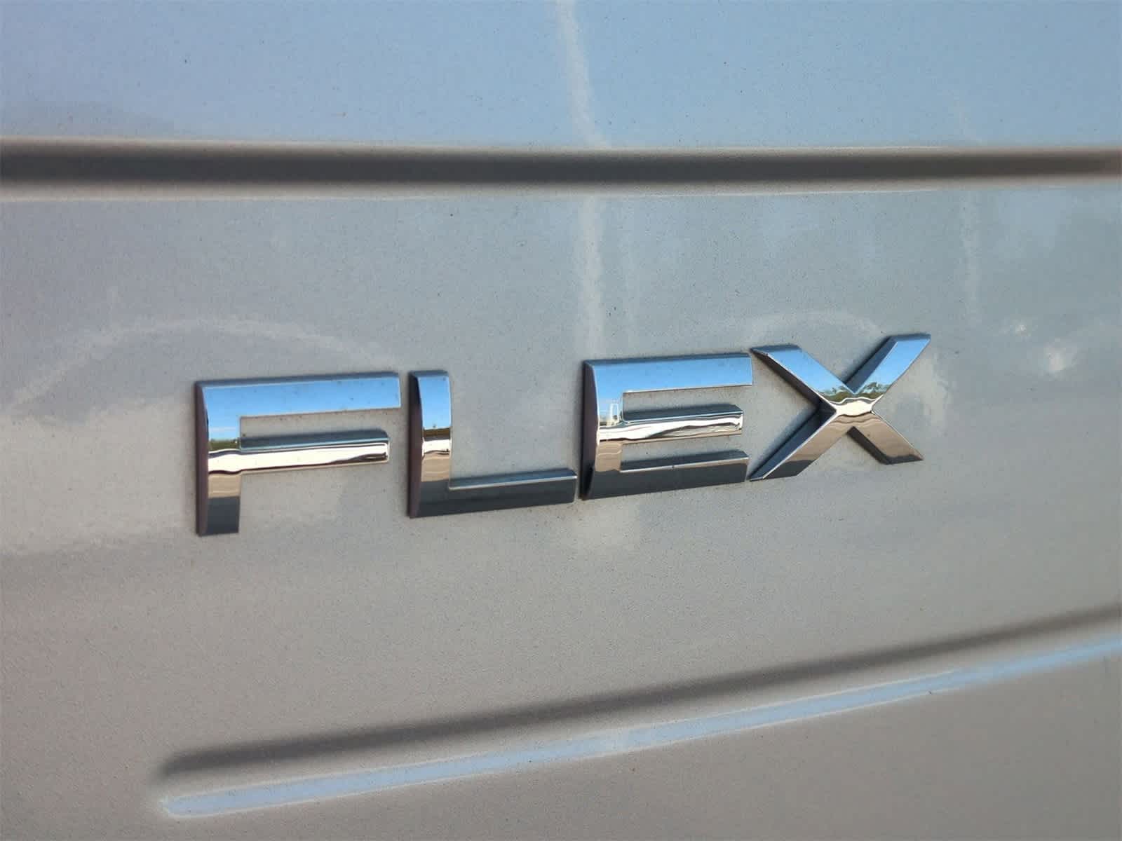 Thumbnail: 2011 Ford Flex - 13