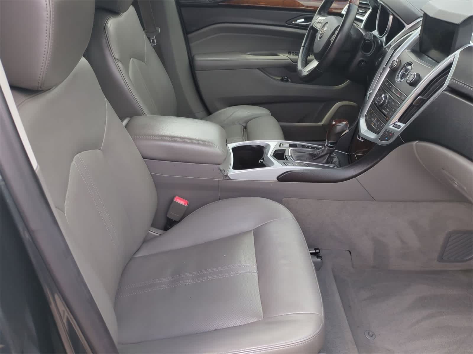 Thumbnail: 2010 Cadillac SRX - 23