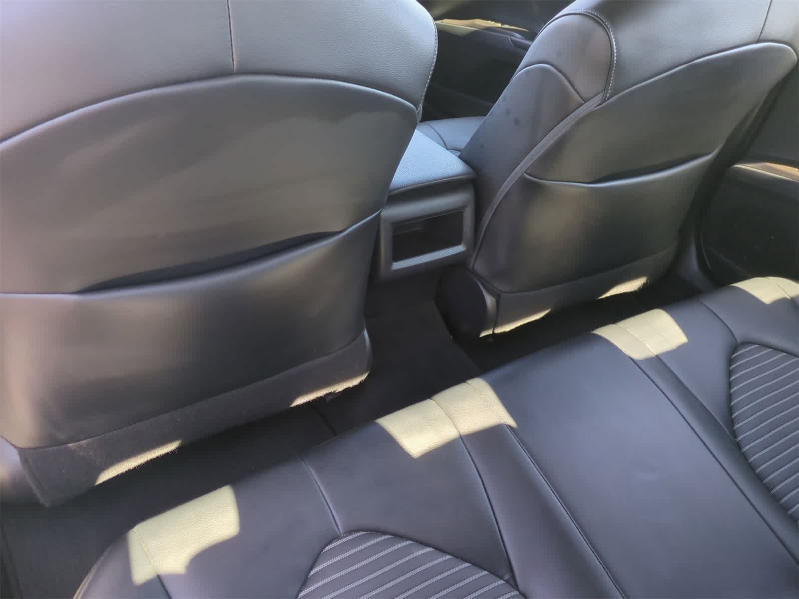 Thumbnail: 2021 Toyota Camry - 18