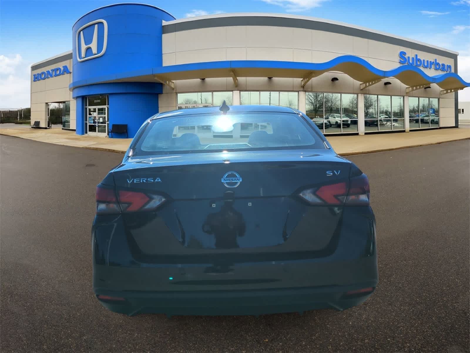 Thumbnail: 2021 Nissan Versa - 7