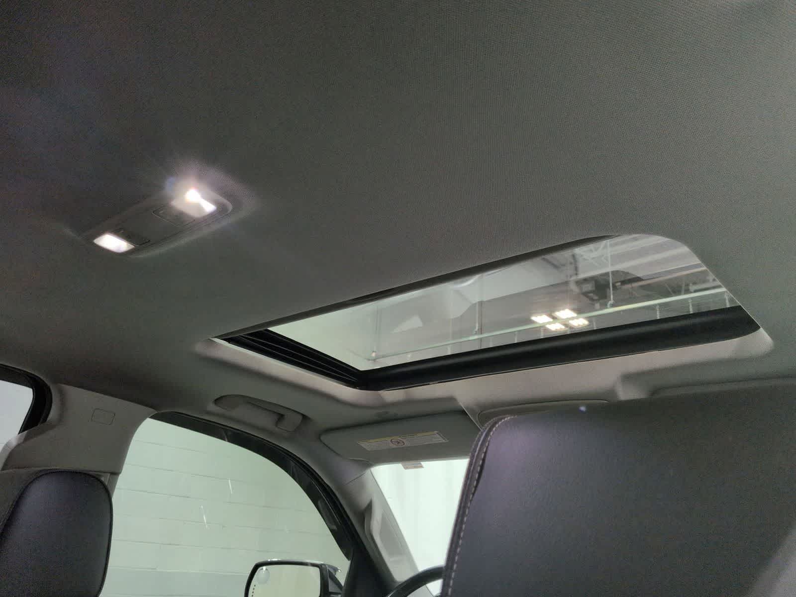 Thumbnail: 2015 GMC Sierra 2500 - 23