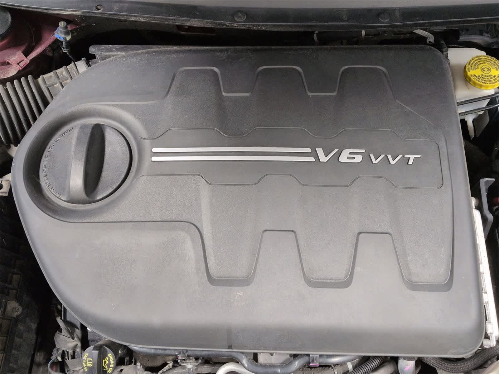 Thumbnail: 2019 Jeep Cherokee - 15