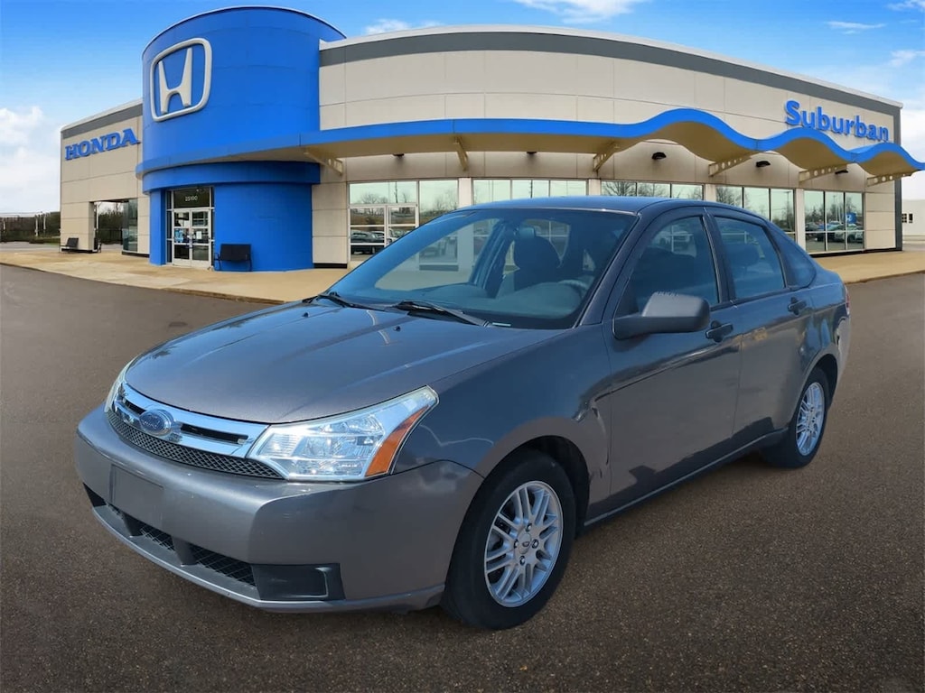 Used 2009 Ford Focus SE Sedan