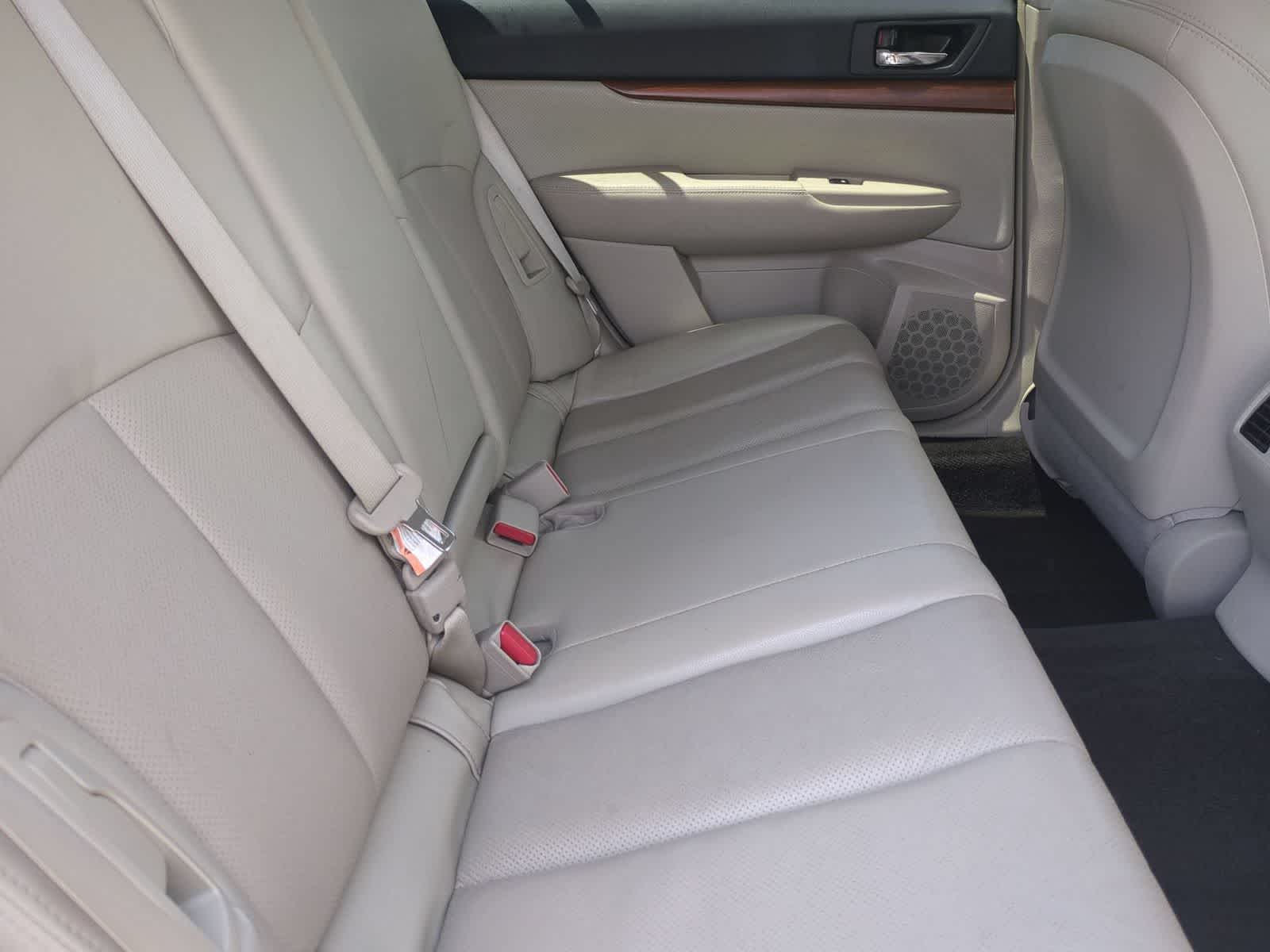 Thumbnail: 2014 Subaru Outback - 21